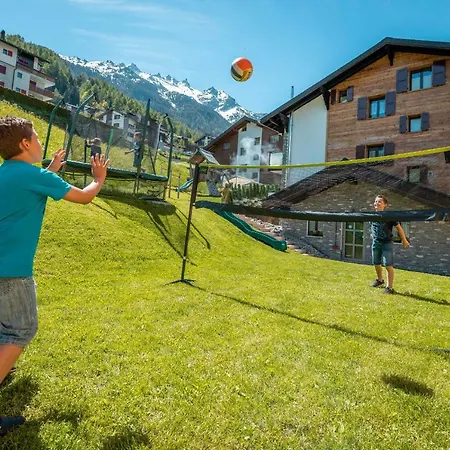 Azapartments Clarino 公寓 *