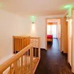 Azapartments Clarino * 格雷兴